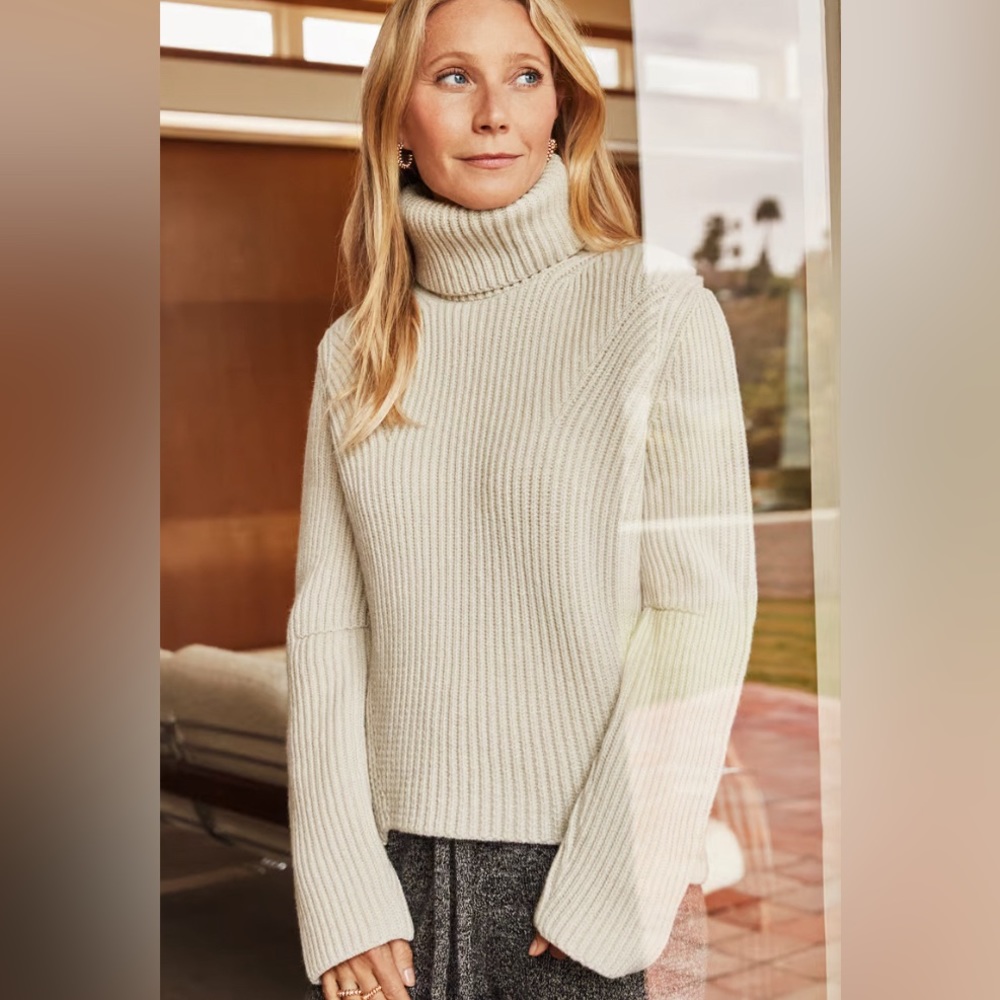 Goop G. Label Gwyneth Paltrow Graham merino ribbed cropped sweater.